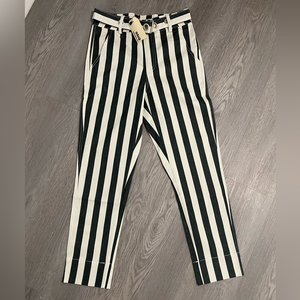 High Rise Black Stripe Straight Leg Ankle Pant Size Small